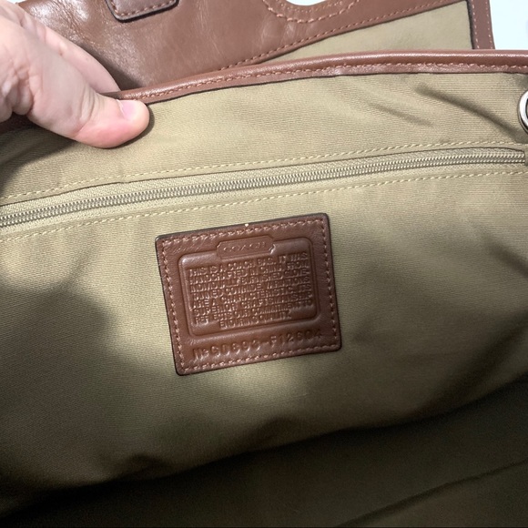 Coach Large Hamilton Brown Leather Purse F12604 - Picture 8 of 8